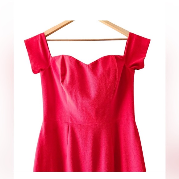 Dress The Population Bailey Form-Fitting Cold-Shoulder Dress Red Size Large. - Picture 8 of 10